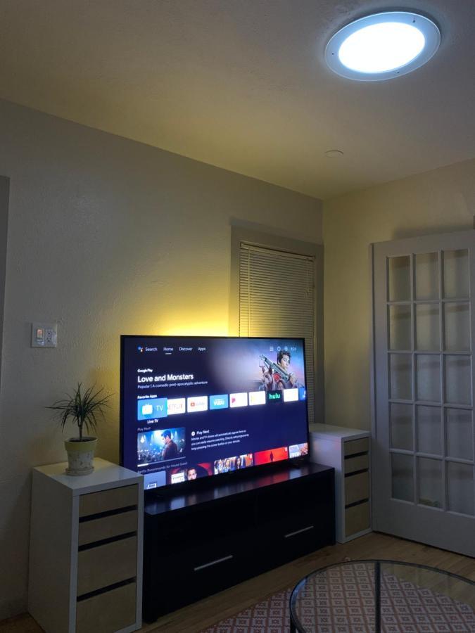 125-#4 Downtown Cozy Upstairs One Bedroom Apt San Antonio Exterior foto