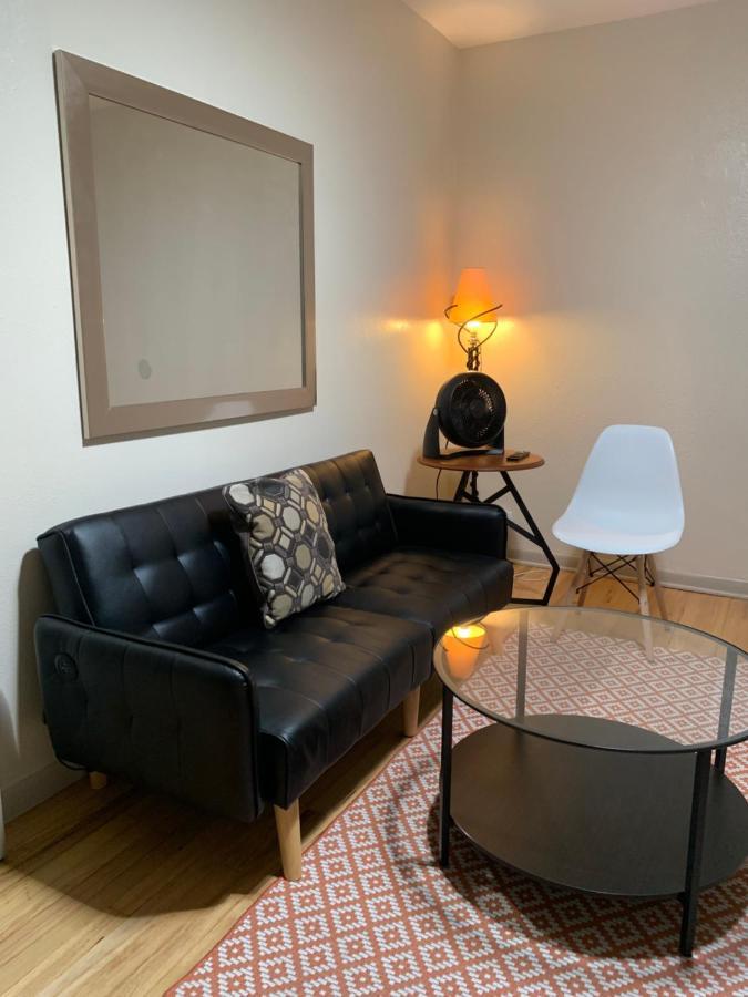 125-#4 Downtown Cozy Upstairs One Bedroom Apt San Antonio Exterior foto